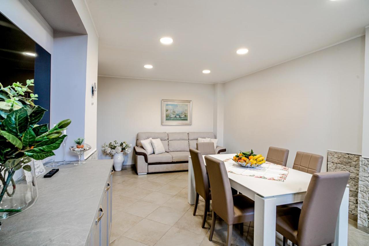 Holiday home Casa Zu' Saru